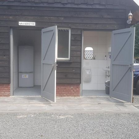 Basic Ingerichte Vouwwagen Op Camping Westenenk, Wijster Екстер'єр фото